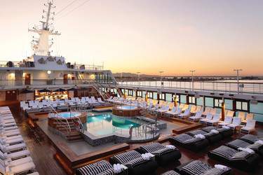 Oceania Nautica - Sun Deck 1.jpg